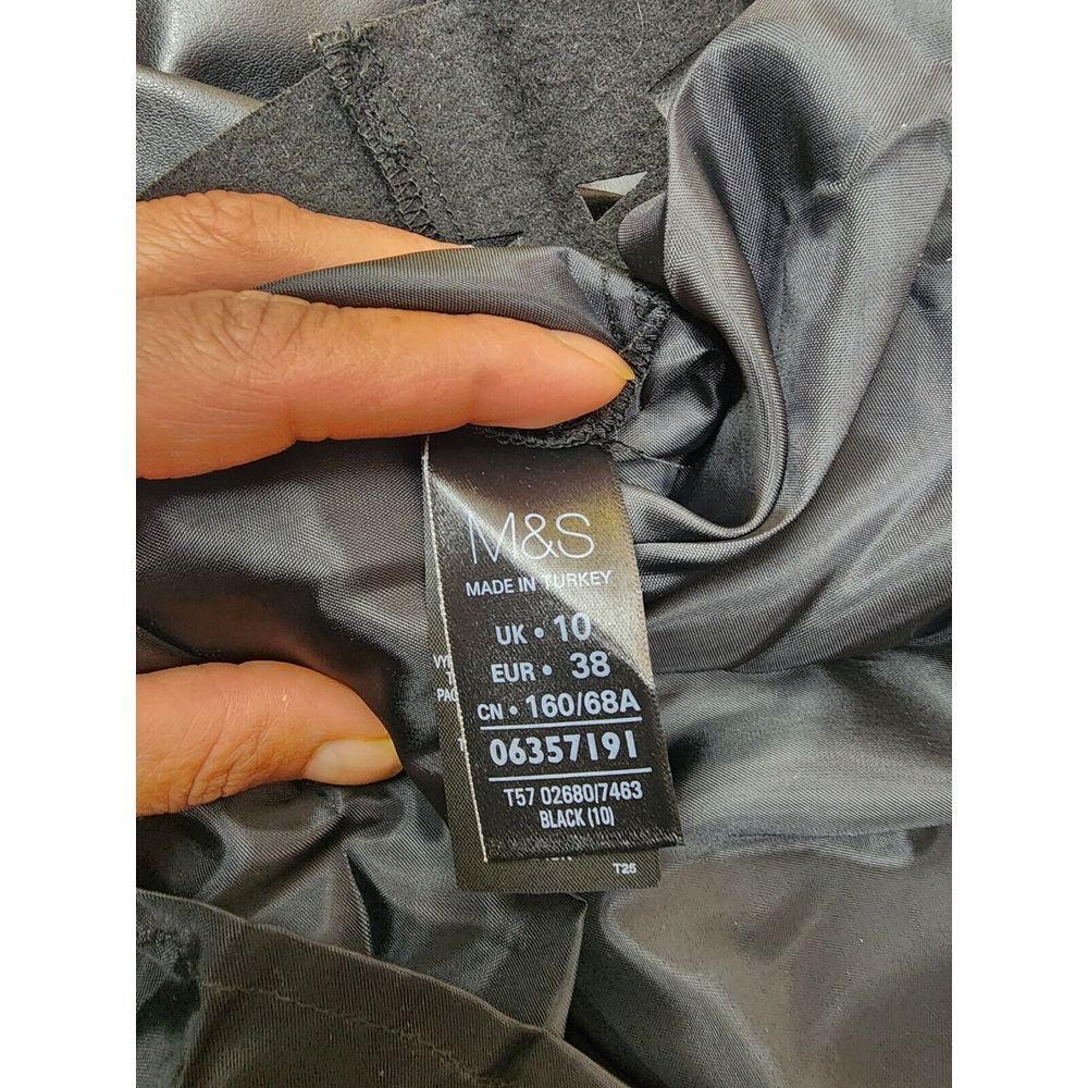 M&S Faux Leather Laser Cut Mini Skirt Y2K S/6 - Picture 9 of 14